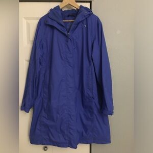 L.L.Bean Rain Coat Size 1XREG